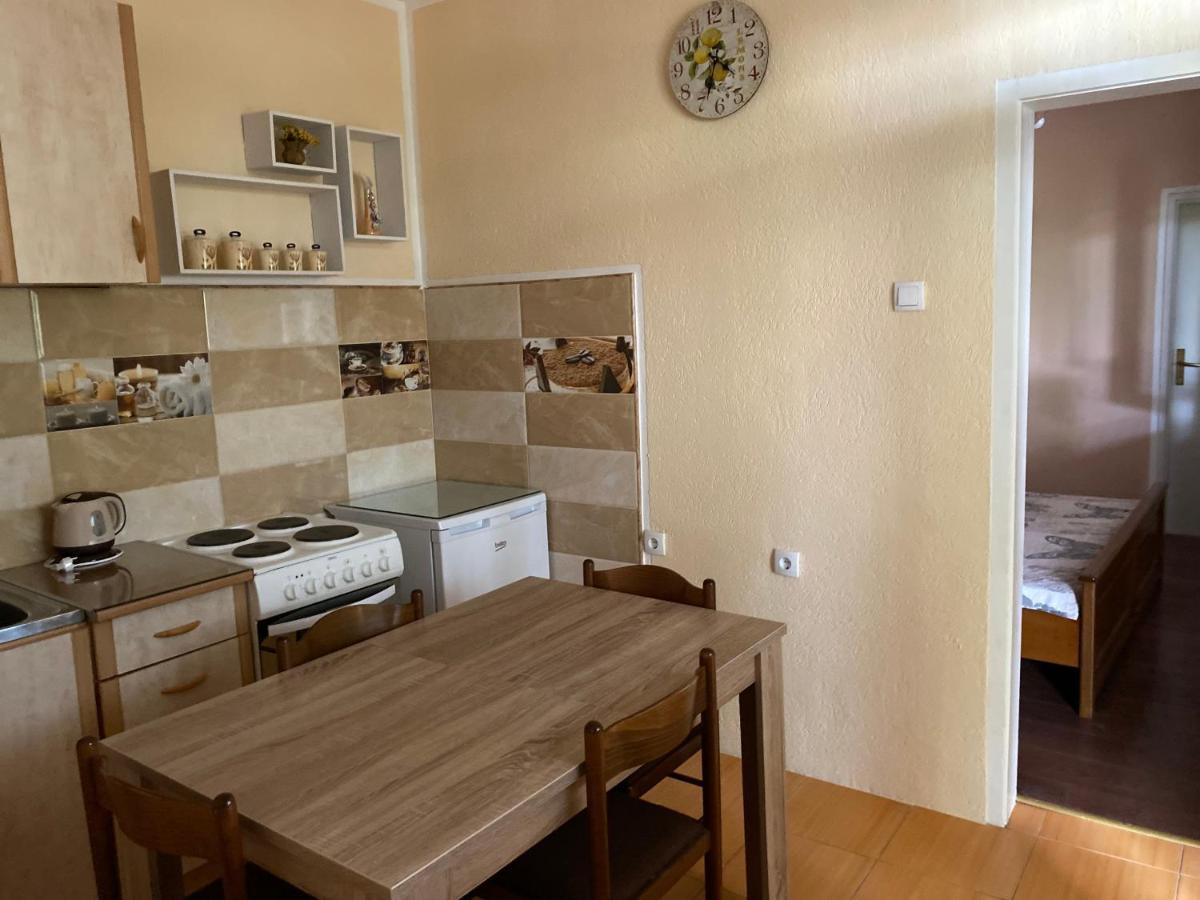 Luka Apartment Ülgün Dış mekan fotoğraf